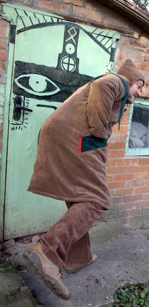 плащ-пальто. "бо я те дерево"